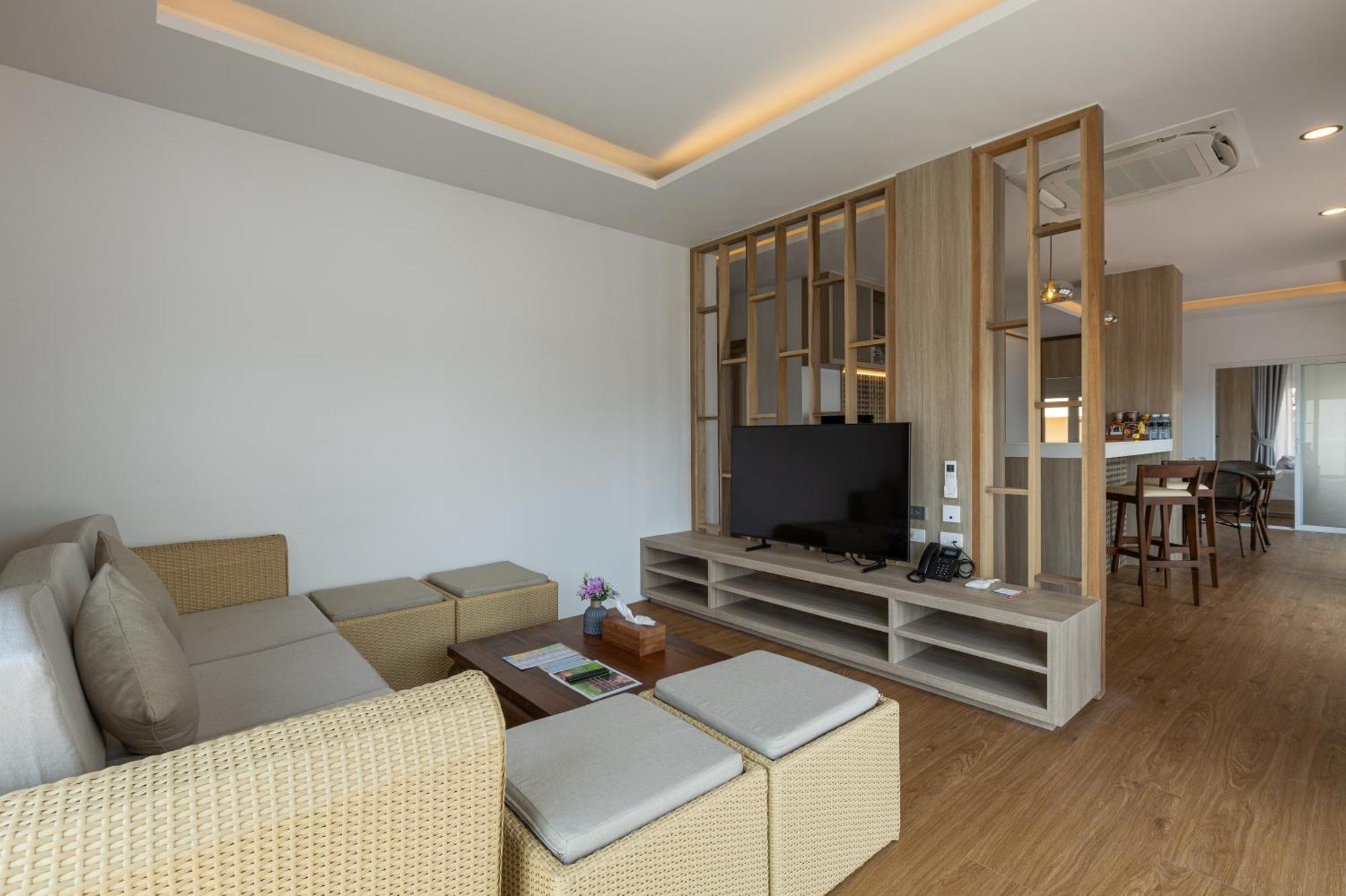 Phunawa Resort Phuket Karon Beach - Sha Plus Esterno foto