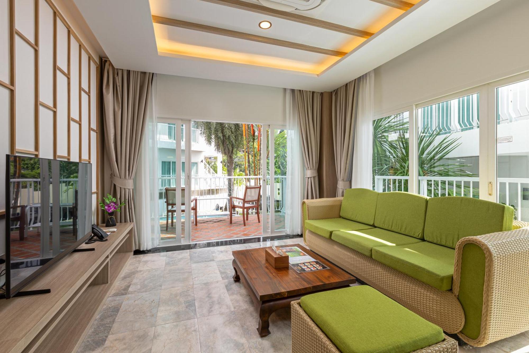 Phunawa Resort Phuket Karon Beach - Sha Plus Esterno foto